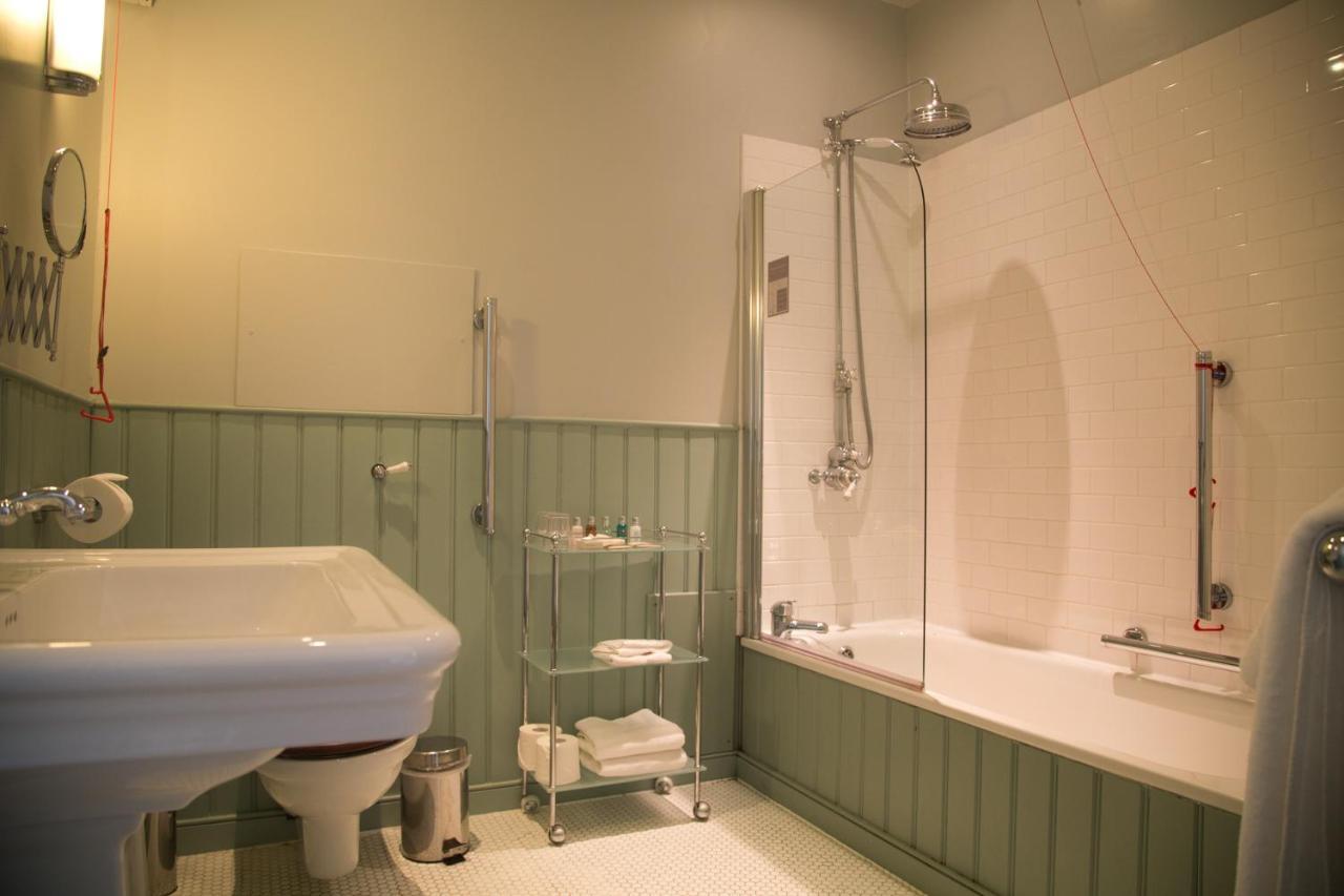 Collingwood Arms Hotel Cornhill on Tweed Bilik gambar